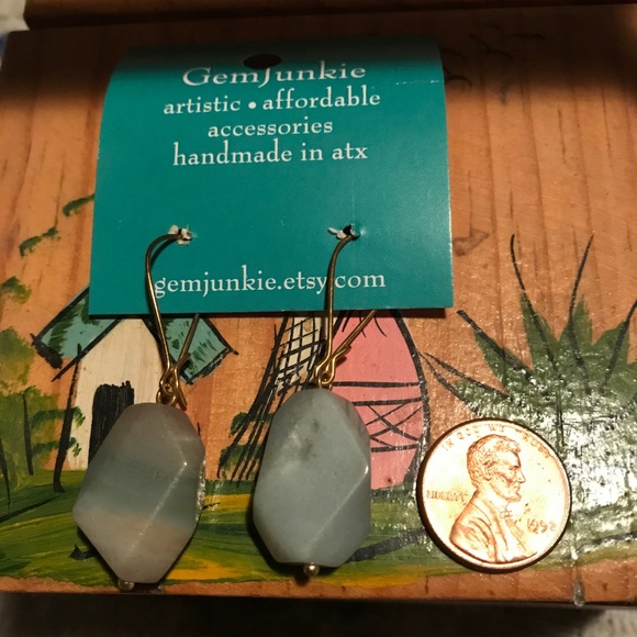 3 for $10: NWT Stone Dangly Earrings - Picture 2 of 3
